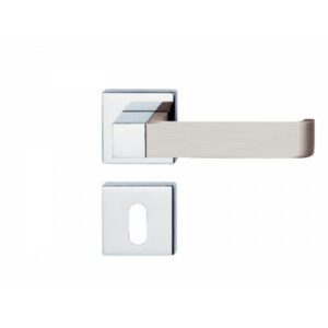 POIGNEE DE PORTE AVEC ROSACE DELIA